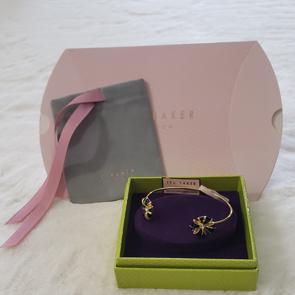 Ted Baker Rosenna Enamel Rosette Cuff